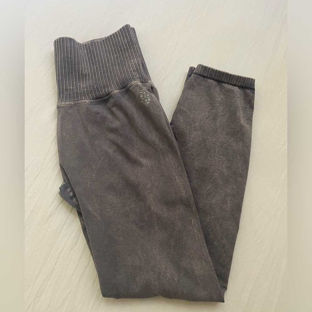 High-Rise 7/8 Length Good Karma Leggings